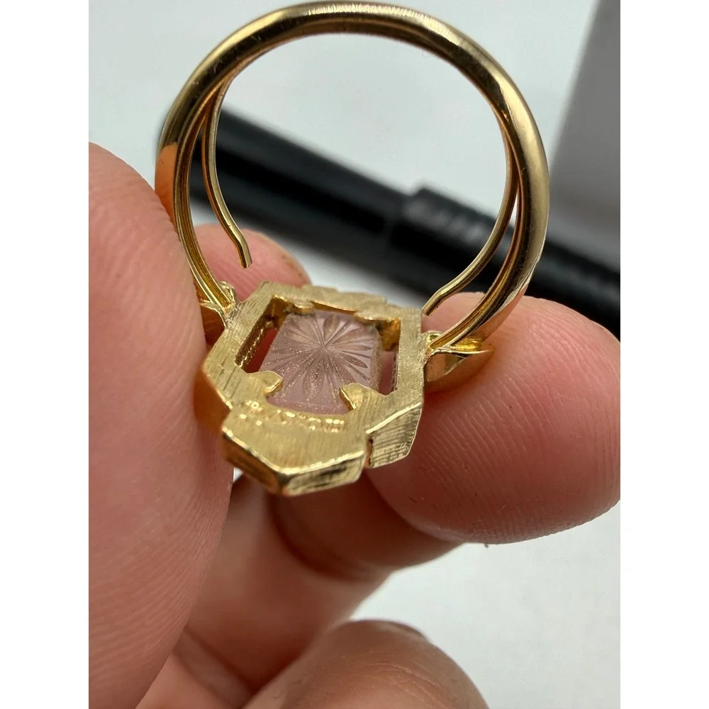 Avon Frostlights Pink Camphor Glass Ring Gold Tone Vintage Art Deco Size 5.5
